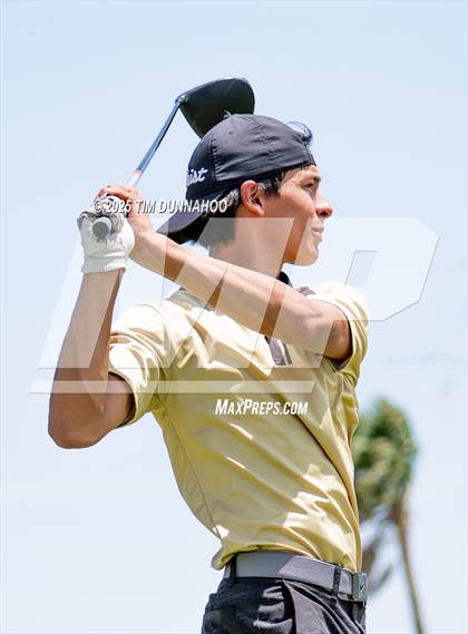 Thumbnail 3 in UIL Region IV 5A Boys Golf Final (Round 2) photogallery.