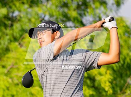 Thumbnail 2 in UIL Region IV 5A Boys Golf Final (Round 2) photogallery.