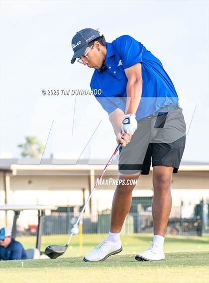 Thumbnail 2 in UIL Region IV 5A Boys Golf Final (Round 2) photogallery.