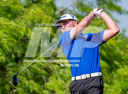 Thumbnail 2 in UIL Region IV 5A Boys Golf Final (Round 2) photogallery.