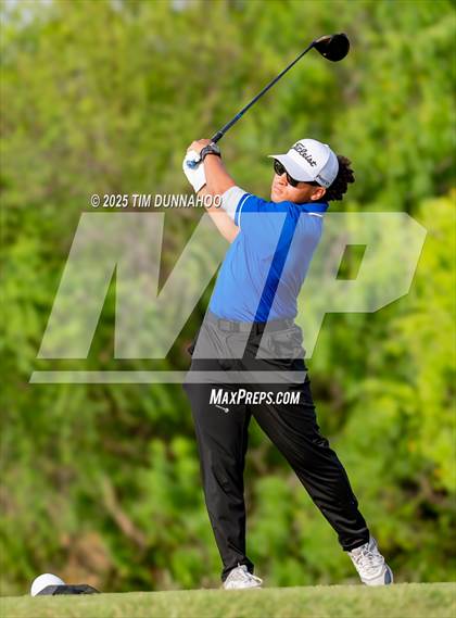 Thumbnail 2 in UIL Region IV 5A Boys Golf Final (Round 2) photogallery.