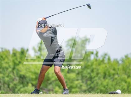 Thumbnail 3 in UIL Region IV 5A Boys Golf Final (Round 2) photogallery.