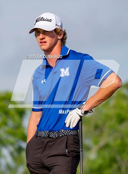 Thumbnail 3 in UIL Region IV 5A Boys Golf Final (Round 2) photogallery.