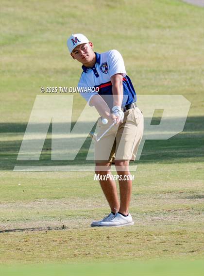 Thumbnail 1 in UIL Region IV 5A Boys Golf Final (Round 2) photogallery.