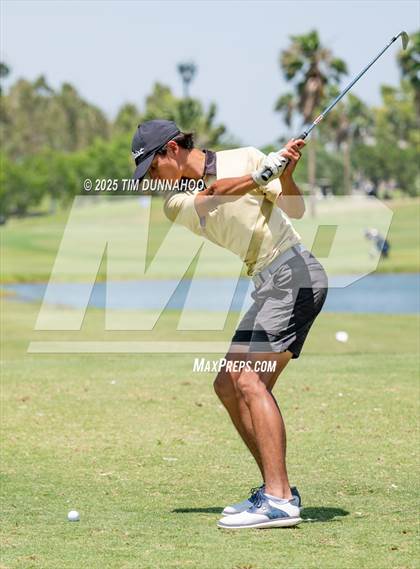 Thumbnail 3 in UIL Region IV 5A Boys Golf Final (Round 2) photogallery.