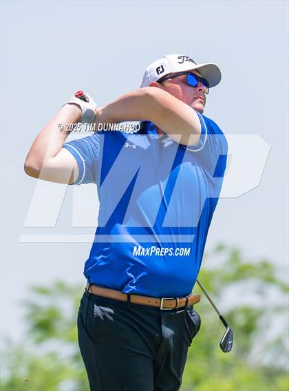 Thumbnail 1 in UIL Region IV 5A Boys Golf Final (Round 2) photogallery.