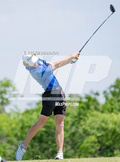 Thumbnail 1 in UIL Region IV 5A Boys Golf Final (Round 2) photogallery.