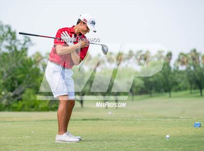 Thumbnail 3 in UIL Region IV 5A Boys Golf Final (Round 2) photogallery.