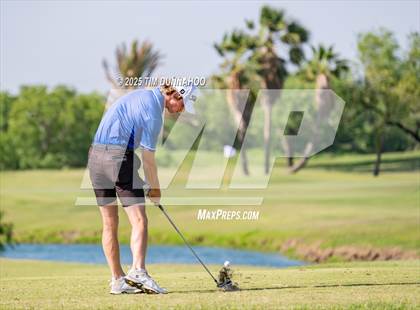 Thumbnail 1 in UIL Region IV 5A Boys Golf Final (Round 2) photogallery.