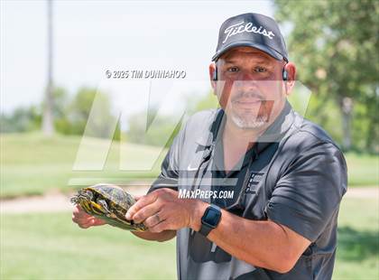 Thumbnail 3 in UIL Region IV 5A Boys Golf Final (Round 2) photogallery.