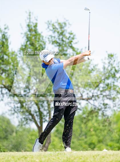 Thumbnail 1 in UIL Region IV 5A Boys Golf Final (Round 2) photogallery.