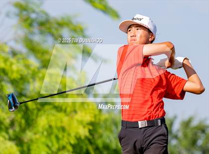 Thumbnail 3 in UIL Region IV 5A Boys Golf Final (Round 2) photogallery.