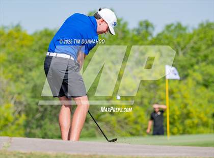 Thumbnail 2 in UIL Region IV 5A Boys Golf Final (Round 2) photogallery.