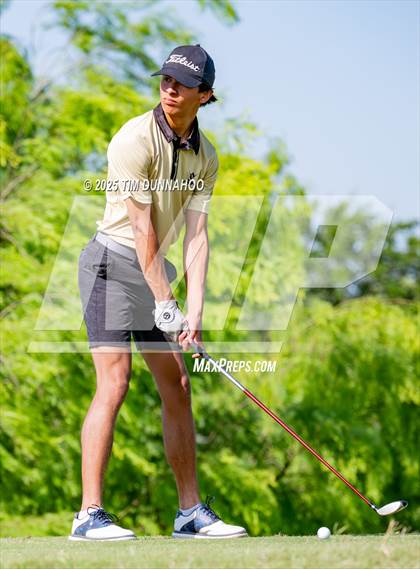 Thumbnail 1 in UIL Region IV 5A Boys Golf Final (Round 2) photogallery.