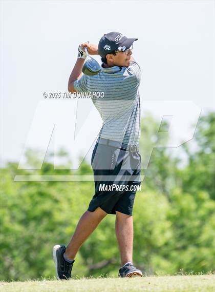 Thumbnail 1 in UIL Region IV 5A Boys Golf Final (Round 2) photogallery.