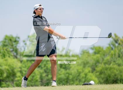 Thumbnail 3 in UIL Region IV 5A Boys Golf Final (Round 2) photogallery.