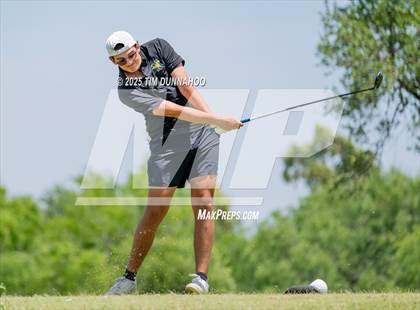 Thumbnail 1 in UIL Region IV 5A Boys Golf Final (Round 2) photogallery.