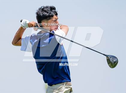 Thumbnail 1 in UIL Region IV 5A Boys Golf Final (Round 2) photogallery.