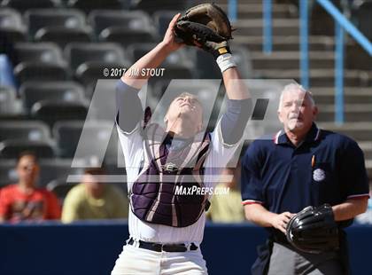 Thumbnail 3 in Beacon vs. Arlington B (Beacon Spring Bash) photogallery.
