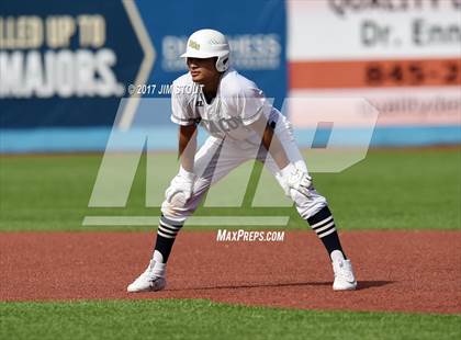 Thumbnail 3 in Beacon vs. Arlington B (Beacon Spring Bash) photogallery.