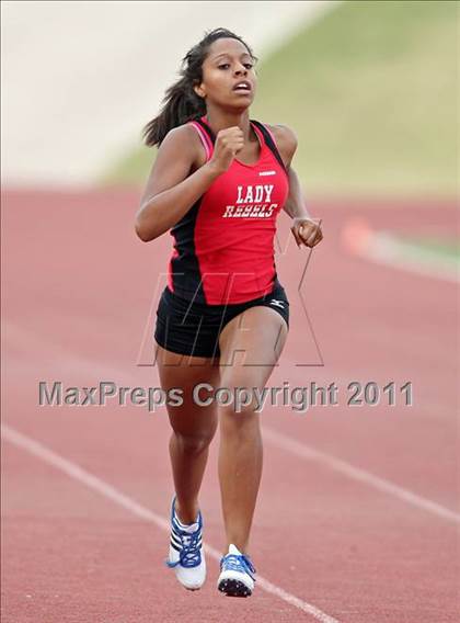 Thumbnail 1 in 2011 Texas District 2-5A JV T&F Championships photogallery.