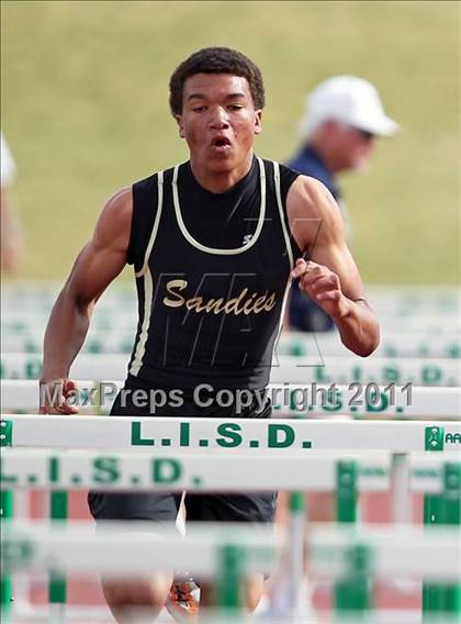 Thumbnail 1 in 2011 Texas District 2-5A JV T&F Championships photogallery.