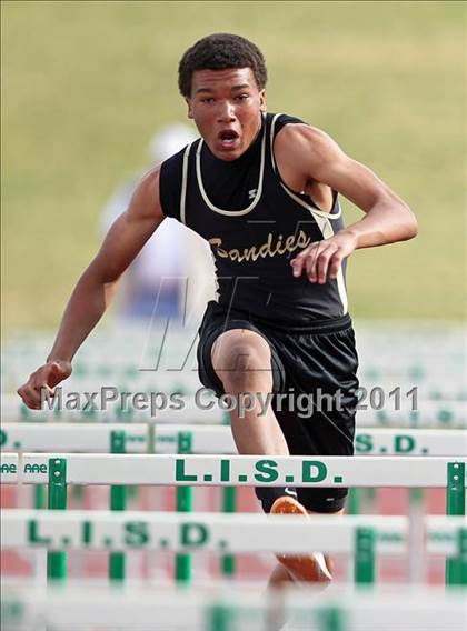 Thumbnail 3 in 2011 Texas District 2-5A JV T&F Championships photogallery.