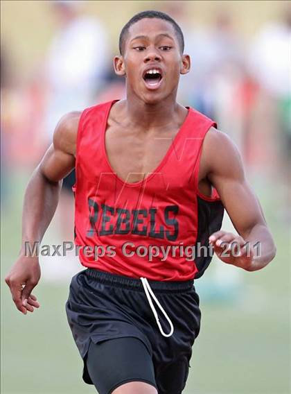 Thumbnail 2 in 2011 Texas District 2-5A JV T&F Championships photogallery.