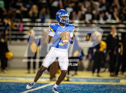 Thumbnail 3 in DeSoto Central @ Tupelo (MHSAA 7A 1st Round) photogallery.