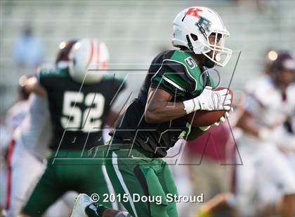 Thumbnail 1 in Petersburg @ Kettle Run photogallery.