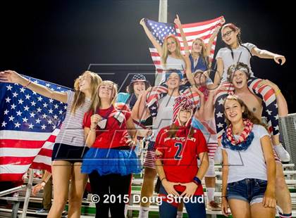 Thumbnail 3 in Petersburg @ Kettle Run photogallery.