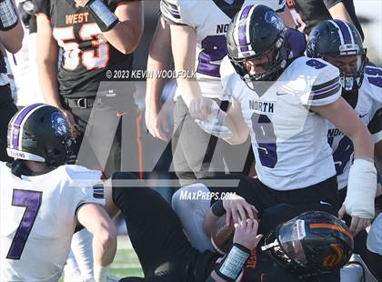 Thumbnail 3 in Lincoln-Way West vs. Downers Grove North (IHSA 7A Quarterfinal) photogallery.