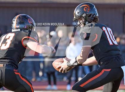 Thumbnail 1 in Lincoln-Way West vs. Downers Grove North (IHSA 7A Quarterfinal) photogallery.