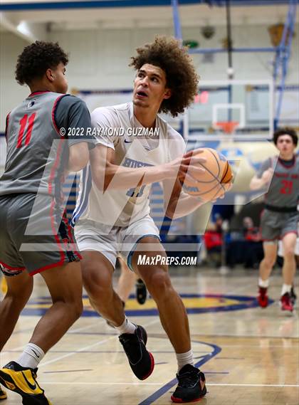 Thumbnail 3 in Pleasant Grove vs. Hanford West photogallery.