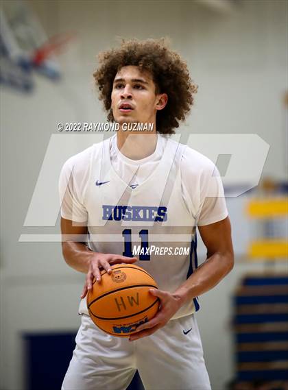 Thumbnail 1 in Pleasant Grove vs. Hanford West photogallery.