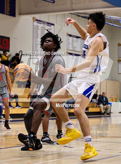 Thumbnail 1 in Pleasant Grove vs. Hanford West photogallery.