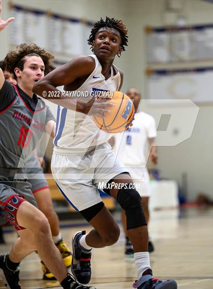 Thumbnail 3 in Pleasant Grove vs. Hanford West photogallery.