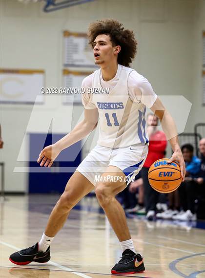 Thumbnail 1 in Pleasant Grove vs. Hanford West photogallery.