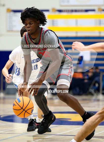 Thumbnail 3 in Pleasant Grove vs. Hanford West photogallery.