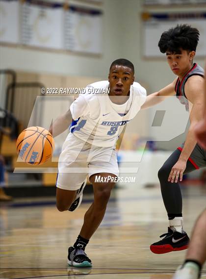 Thumbnail 2 in Pleasant Grove vs. Hanford West photogallery.