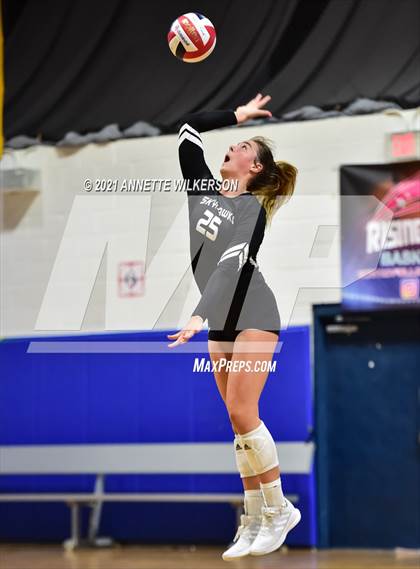 Thumbnail 2 in Skutt Catholic vs. Santa Fe (Nike Tournament of Champions) photogallery.
