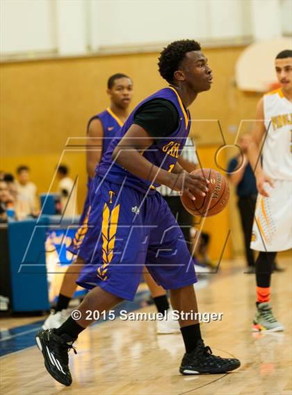 Thumbnail 1 in Oakland Tech vs. Pinole Valley (Frank Marymee Classic) photogallery.