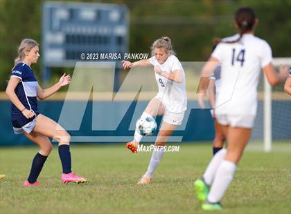 Thumbnail 3 in Bishop Grimes vs Jordan Elbridge photogallery.