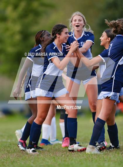 Thumbnail 2 in Bishop Grimes vs Jordan Elbridge photogallery.