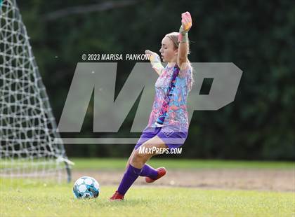 Thumbnail 2 in Bishop Grimes vs Jordan Elbridge photogallery.