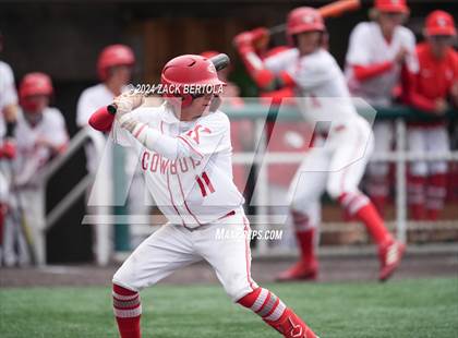 Thumbnail 1 in Kanab vs. Duchesne (UHSAA 2A Semifinal) photogallery.