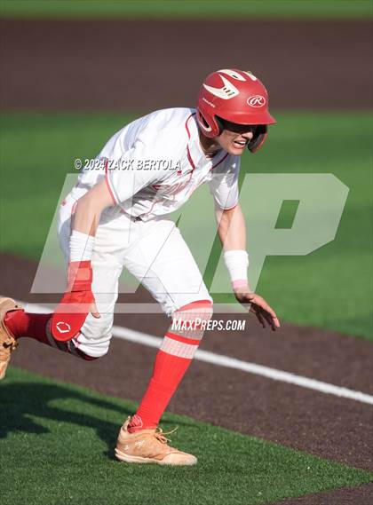 Thumbnail 3 in Kanab vs. Duchesne (UHSAA 2A Semifinal) photogallery.