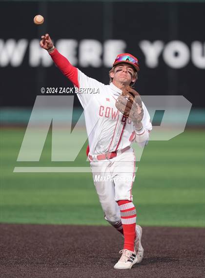 Thumbnail 3 in Kanab vs. Duchesne (UHSAA 2A Semifinal) photogallery.