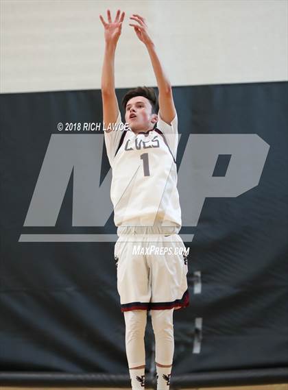 Thumbnail 2 in Foothill @ Capistrano Valley Christian (Godinez Grizzly Invitational) photogallery.