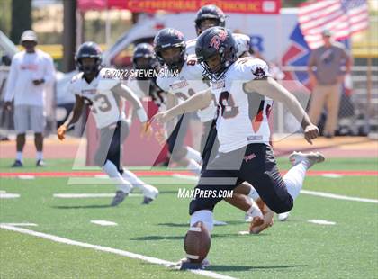 Thumbnail 2 in Liberty vs. Pittsburg (Honor Bowl) photogallery.